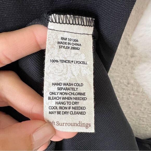 Soft Surroundings Brigette Tencel Maxi Dress in Black NEW Size Medium - Picture 9 of 9